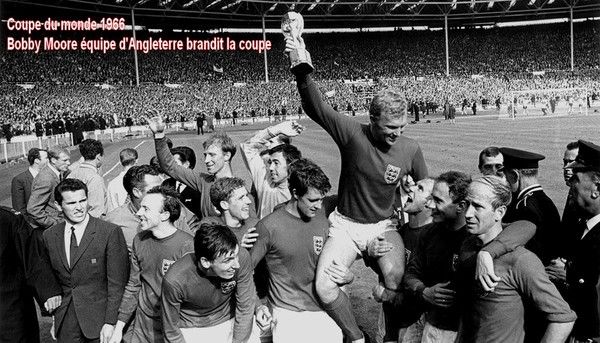 Football vintage années 1950/1970 Coupe du monde 1966