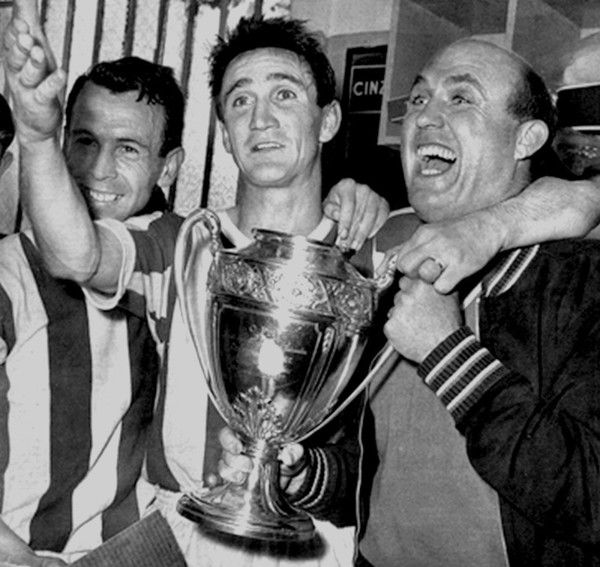 Football Coupe de France at the Parc des Princes stadium on May 23, 1963 in Paris