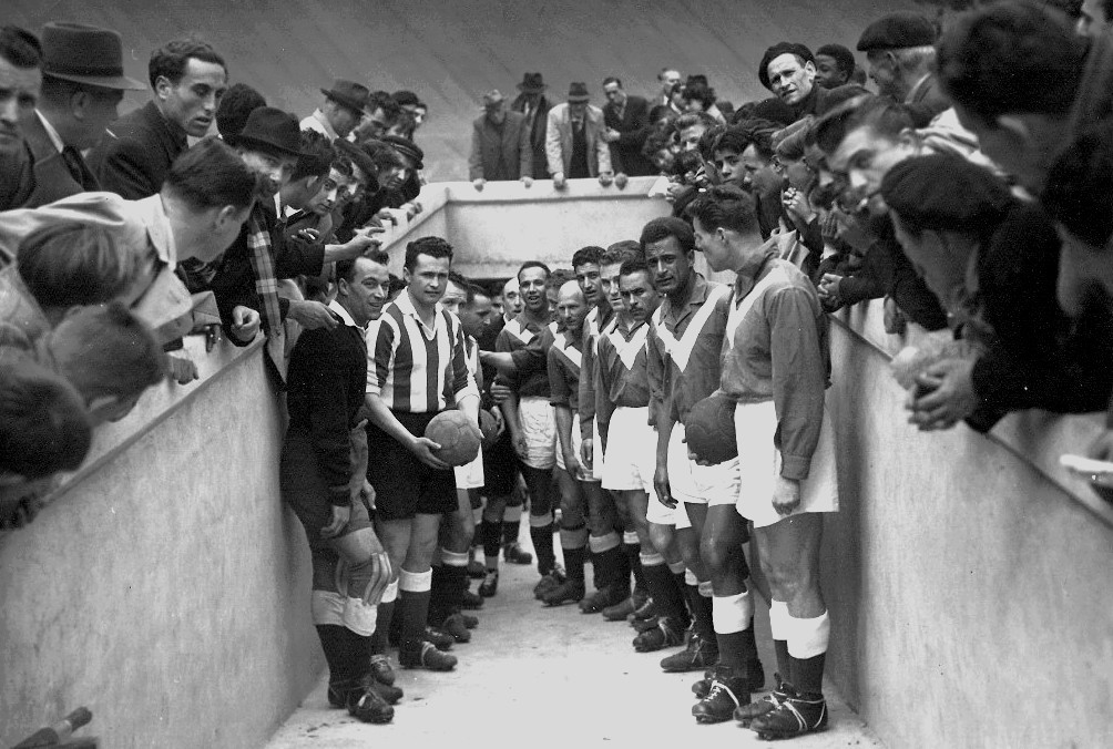 Football vintage années 1950/1970 Stade Lescure